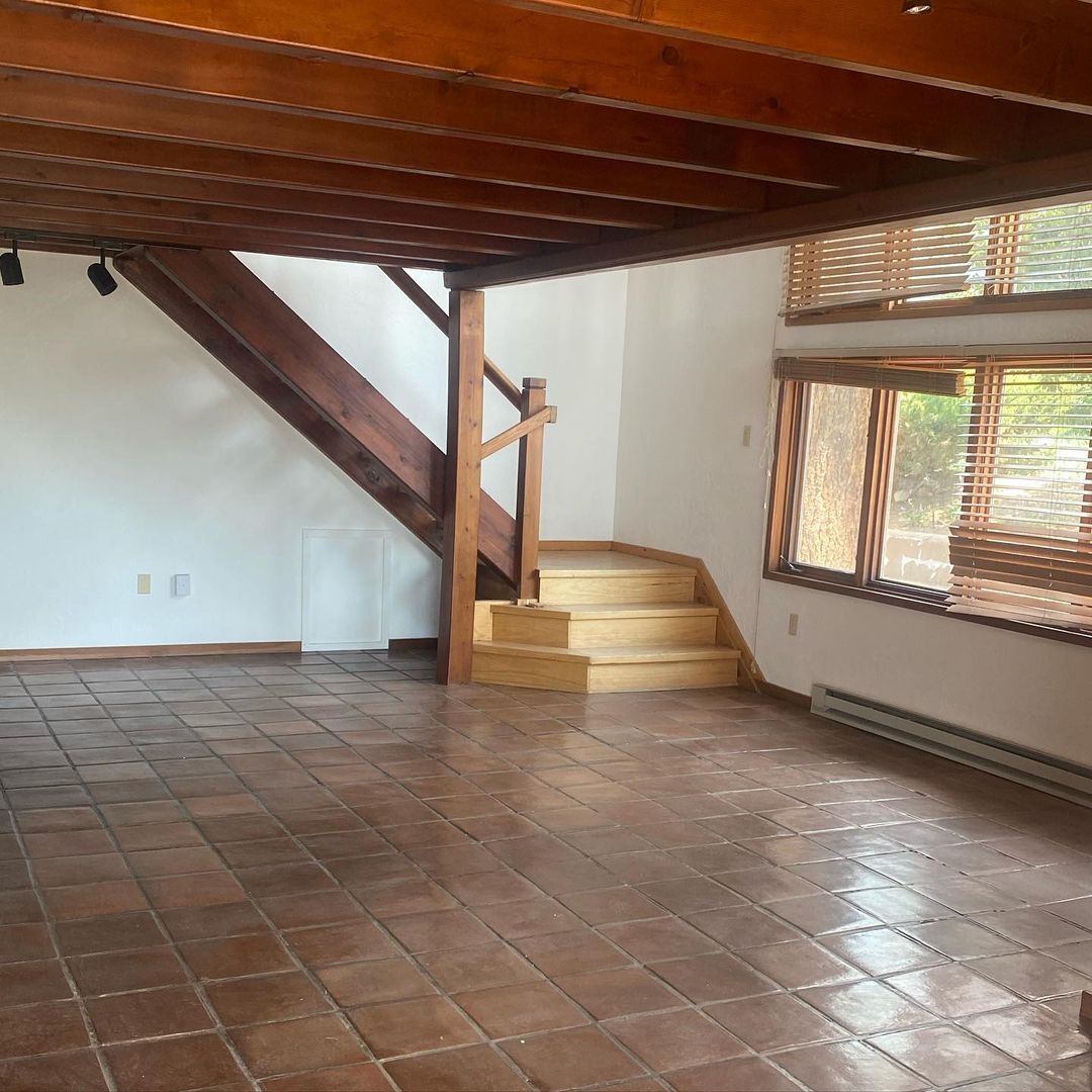 Painting Contractor, Painting Company, Painting Service, Painter Service, Exterior Painting, Exterior Painter, Interior Painting, Interior Painter, Faux Finishing, Faux Finishes, Faux Painting, Faux Texture, Staining Wood countertops, Staining Wood interior, Staining Wood Exterior, Staining Service, Taos NM, Taos Pueblo NM, Ranchos de Taos NM, El Prado NM, Talpa MN, Arroyo Seco NM, Arroyo Hondo NM, Shady Brook NM, Valle Escondido NM, Red River NM, Questa NM, Vadito NM, Penasco NM, Pilar NM, Carson NM, Tres Piedras NM, Taos County NM