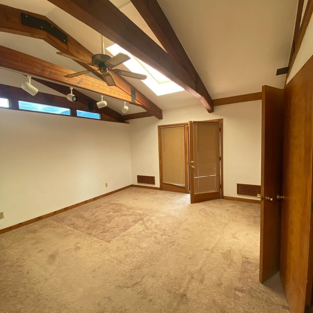 Painting Contractor, Painting Company, Painting Service, Painter Service, Exterior Painting, Exterior Painter, Interior Painting, Interior Painter, Faux Finishing, Faux Finishes, Faux Painting, Faux Texture, Staining Wood countertops, Staining Wood interior, Staining Wood Exterior, Staining Service, Taos NM, Taos Pueblo NM, Ranchos de Taos NM, El Prado NM, Talpa MN, Arroyo Seco NM, Arroyo Hondo NM, Shady Brook NM, Valle Escondido NM, Red River NM, Questa NM, Vadito NM, Penasco NM, Pilar NM, Carson NM, Tres Piedras NM, Taos County NM