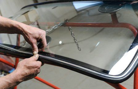 Classic and vintage car windscreen repairs and replacements