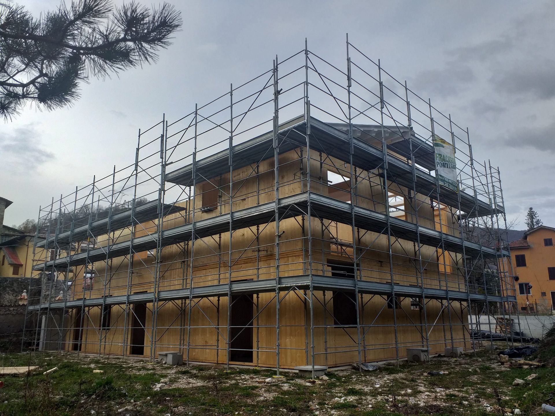 noleggio ponteggi a Pescara