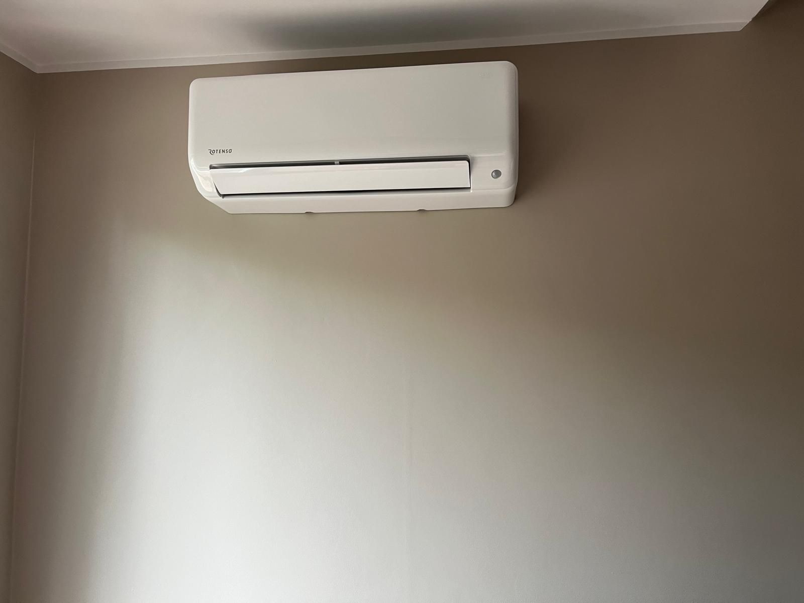 Klimatyzator rotenso, jednostka ścienna