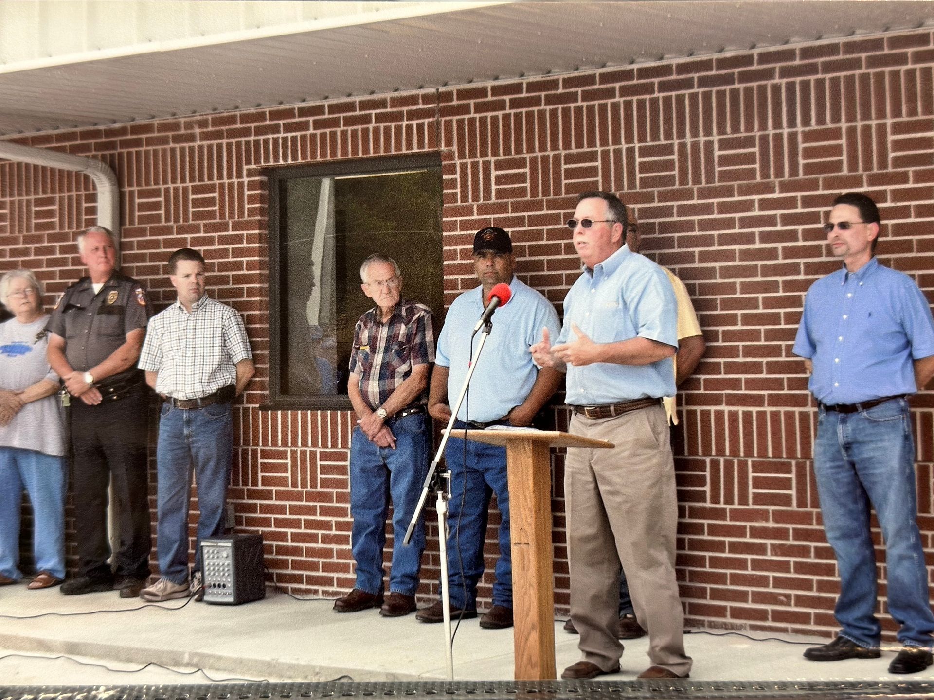 Stilwell residents at new police station