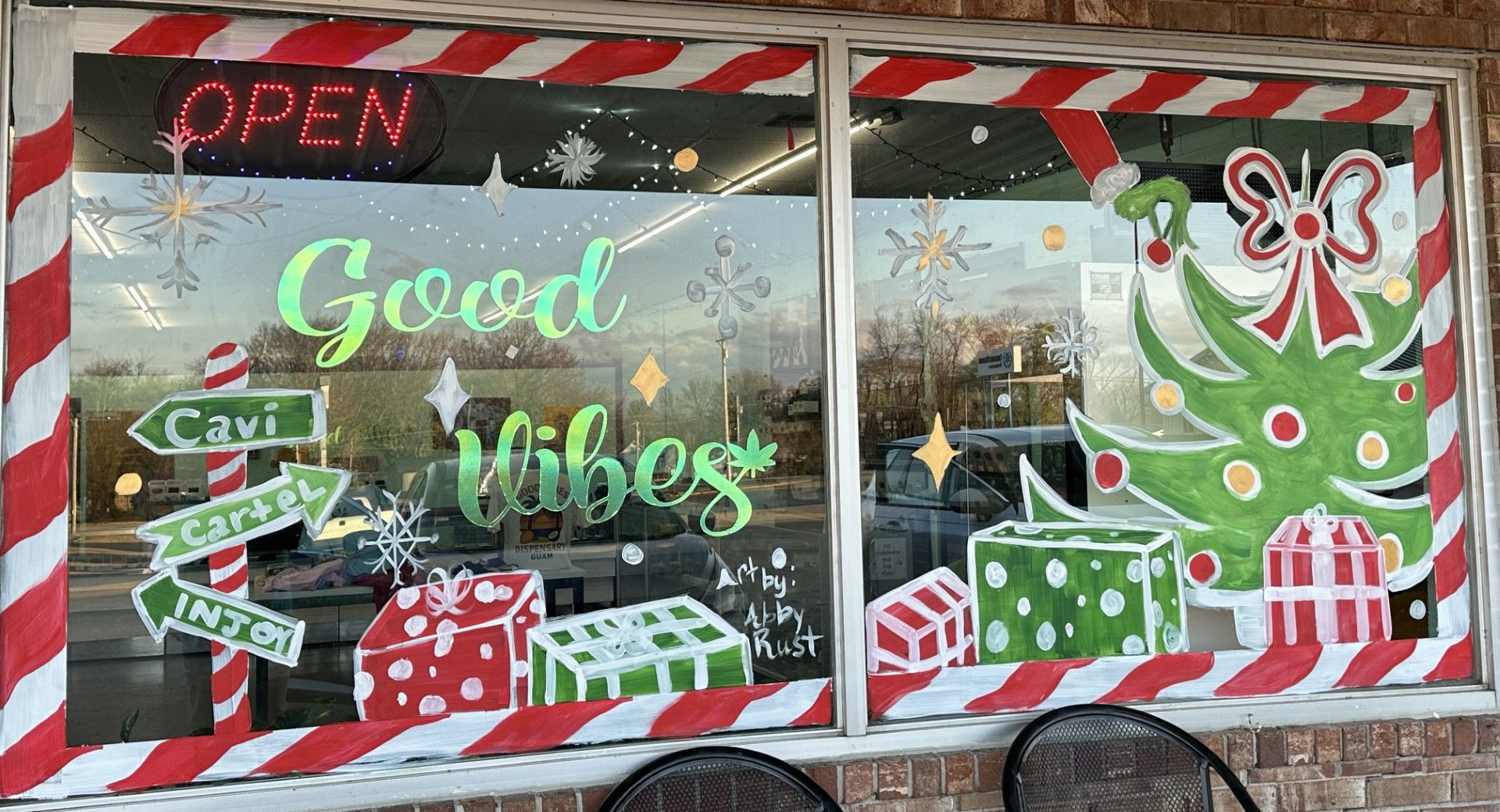 A finished window Abby Rust painted for Christmas.
