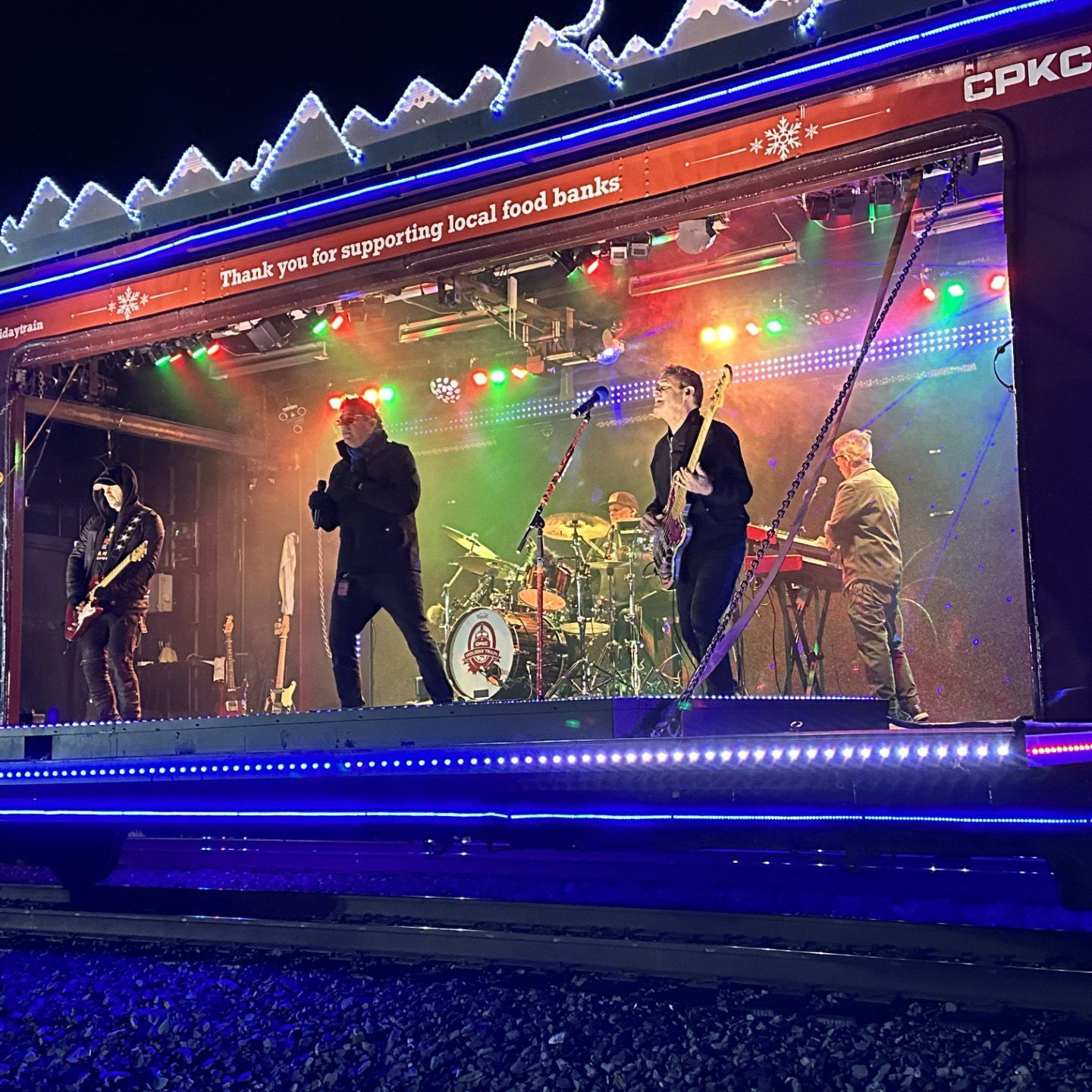 SmashMouth performing on the Holiday Train