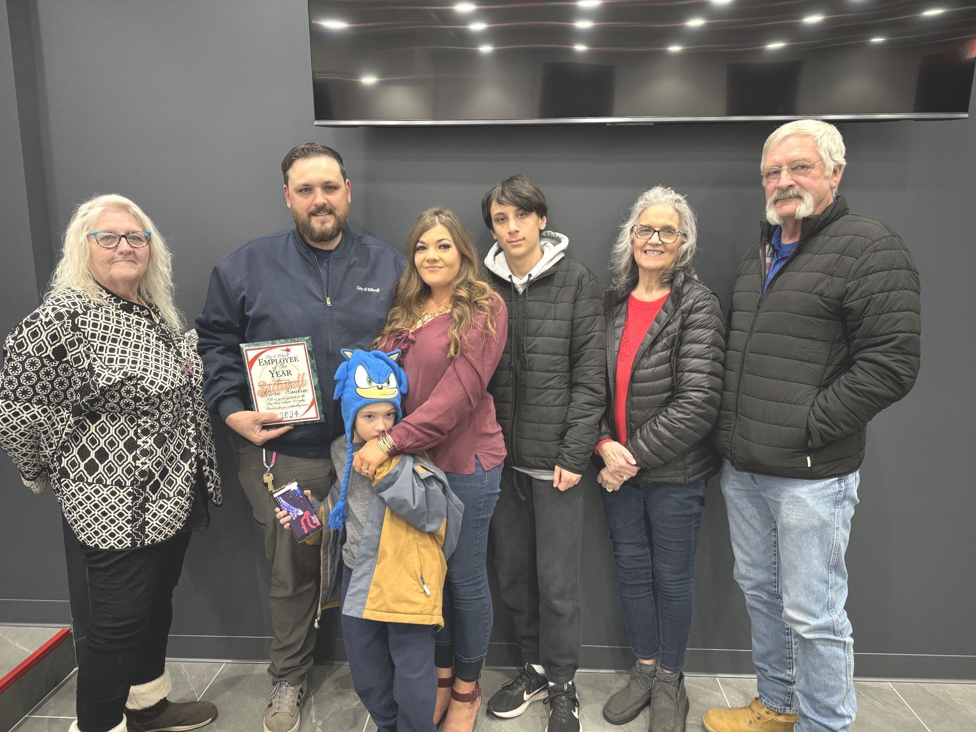 Mayor Wright, Steven Rankin and family.