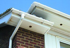 Fascias and soffits installation