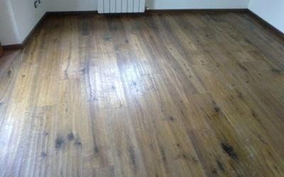 Parquet in legno chiaro