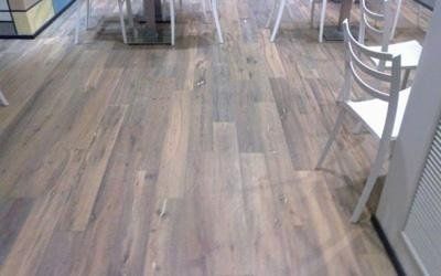 Parquet con effetto anticato