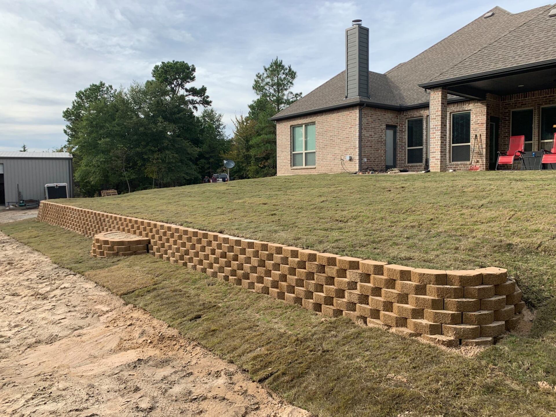 Retaining Wall On Front Yard — Tyler, TX — Creative Landscape Solutions