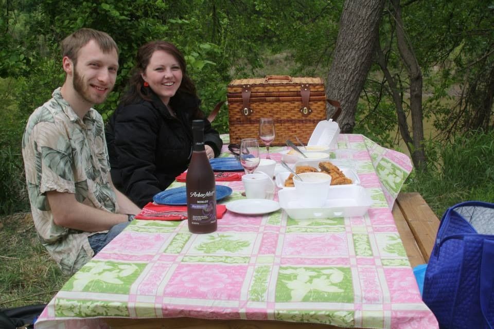 couple on picnic