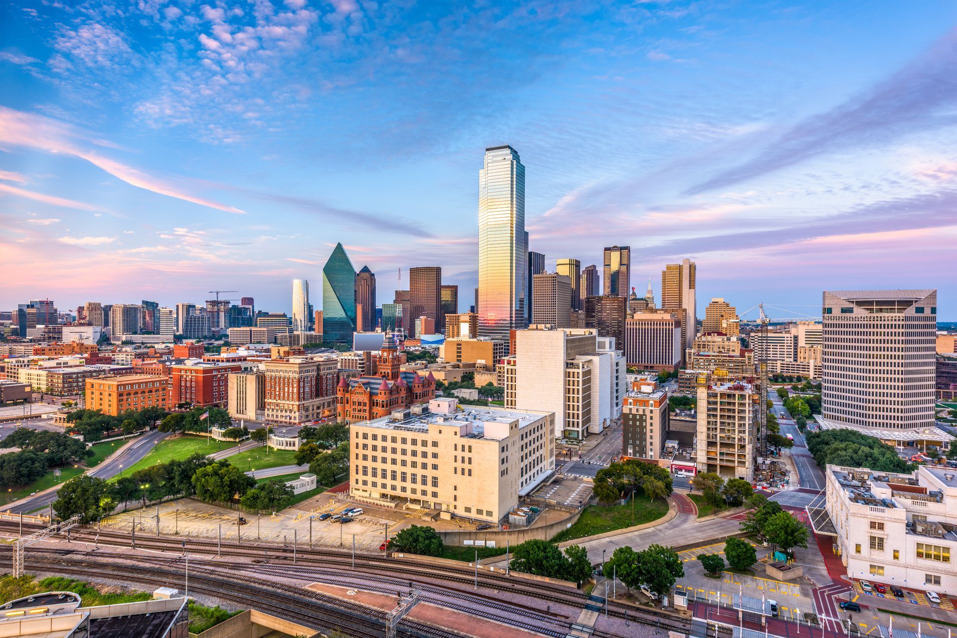 Dallas, TX skyline