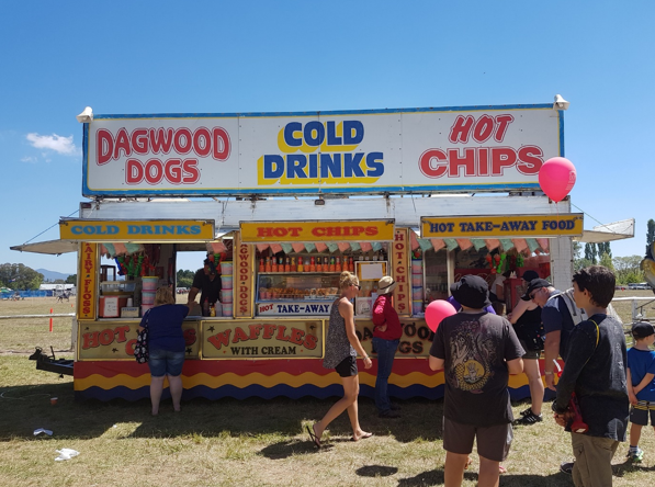 LARGE SIDE SHOW FOOD VAN