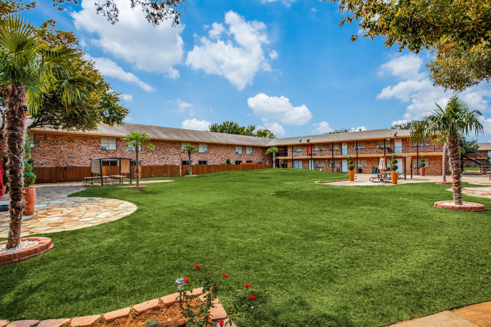 Sawyers Mill Apartment Homes in Arlington, Texas