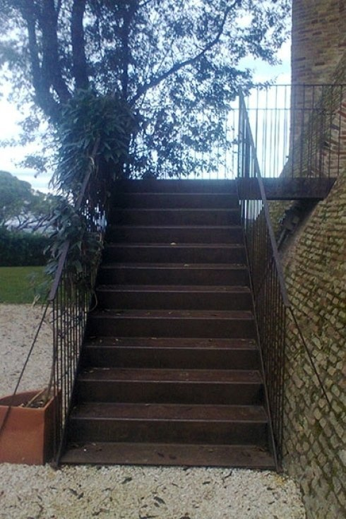 ringhiera scala esterna