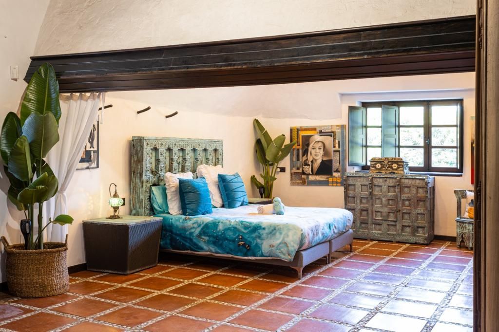 Individual room