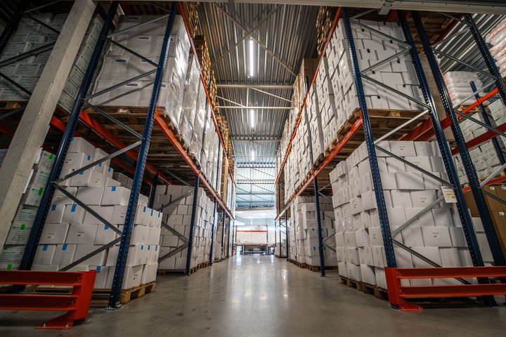 Fabriekshal stellingen