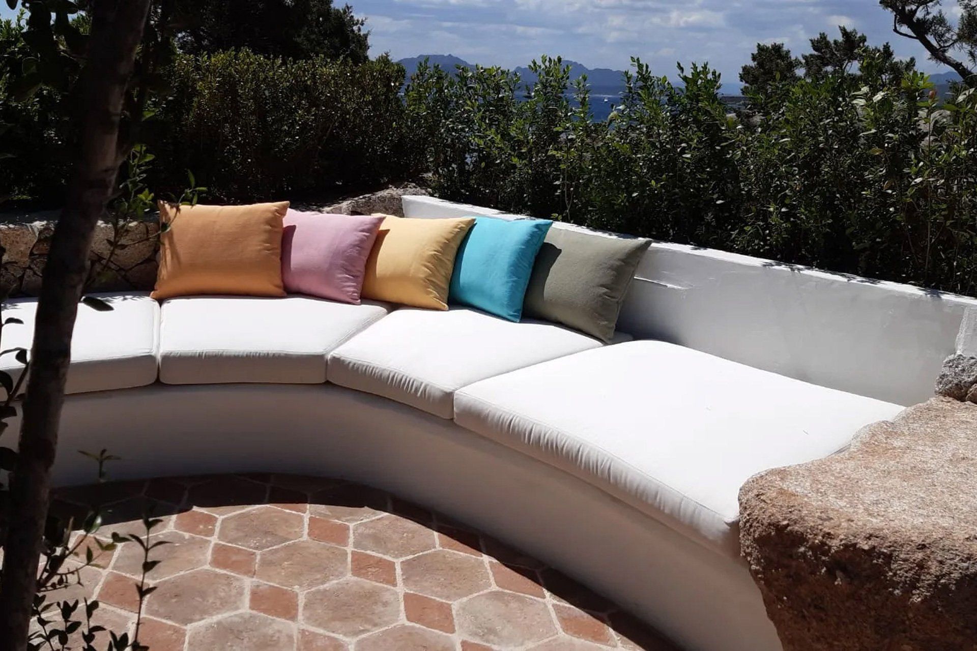 Outdoor upholstery