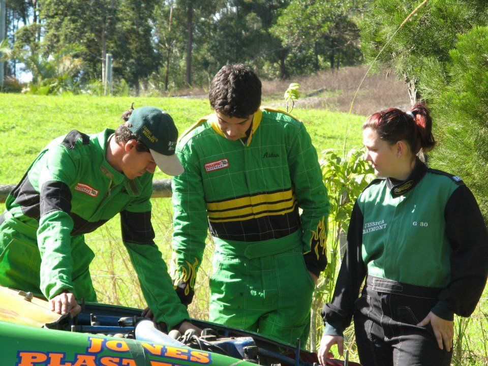 3 People Talking To Each Other — Sunshine Coast, QLD — Cooroy Auto Wreckers