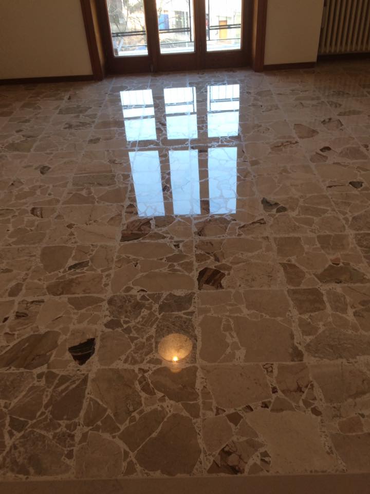 lavaggio pavimenti 10