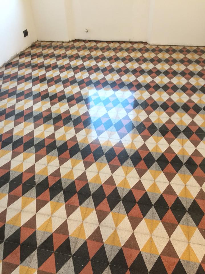 lavaggio pavimenti 7