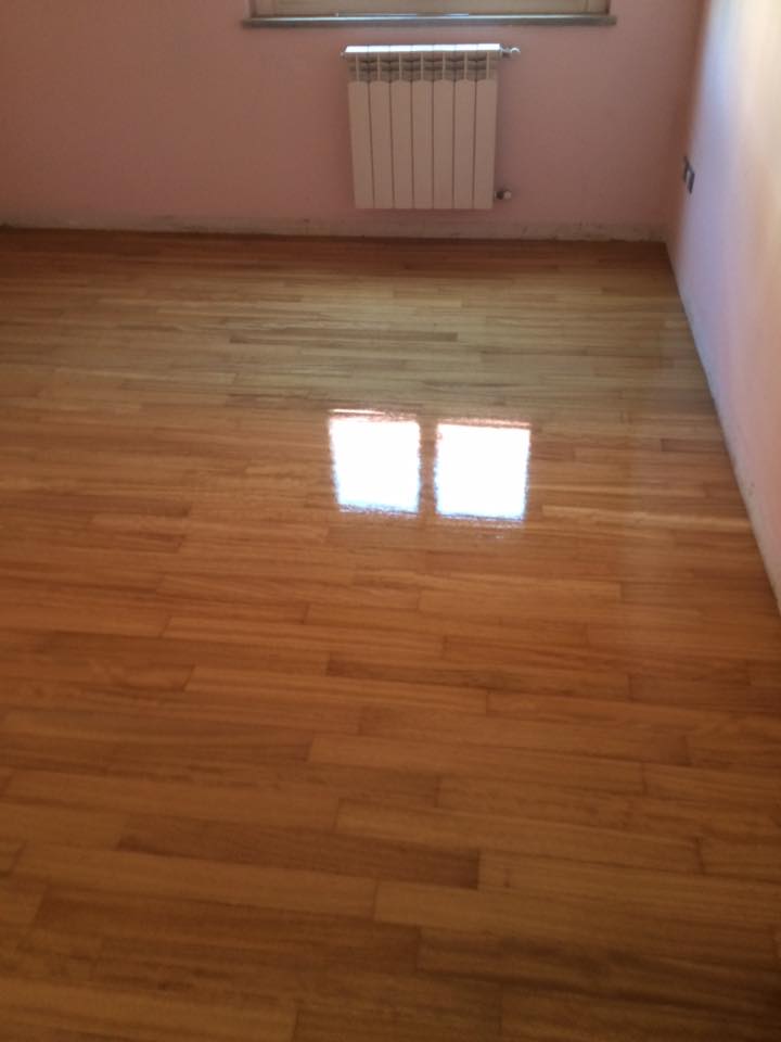 lucidatura parquet 10