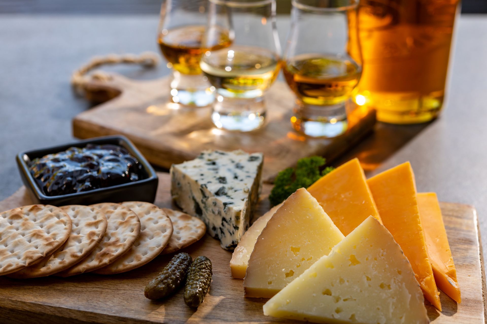 The Best Bourbon and Food Pairings: A Practical Guide for Every Palate