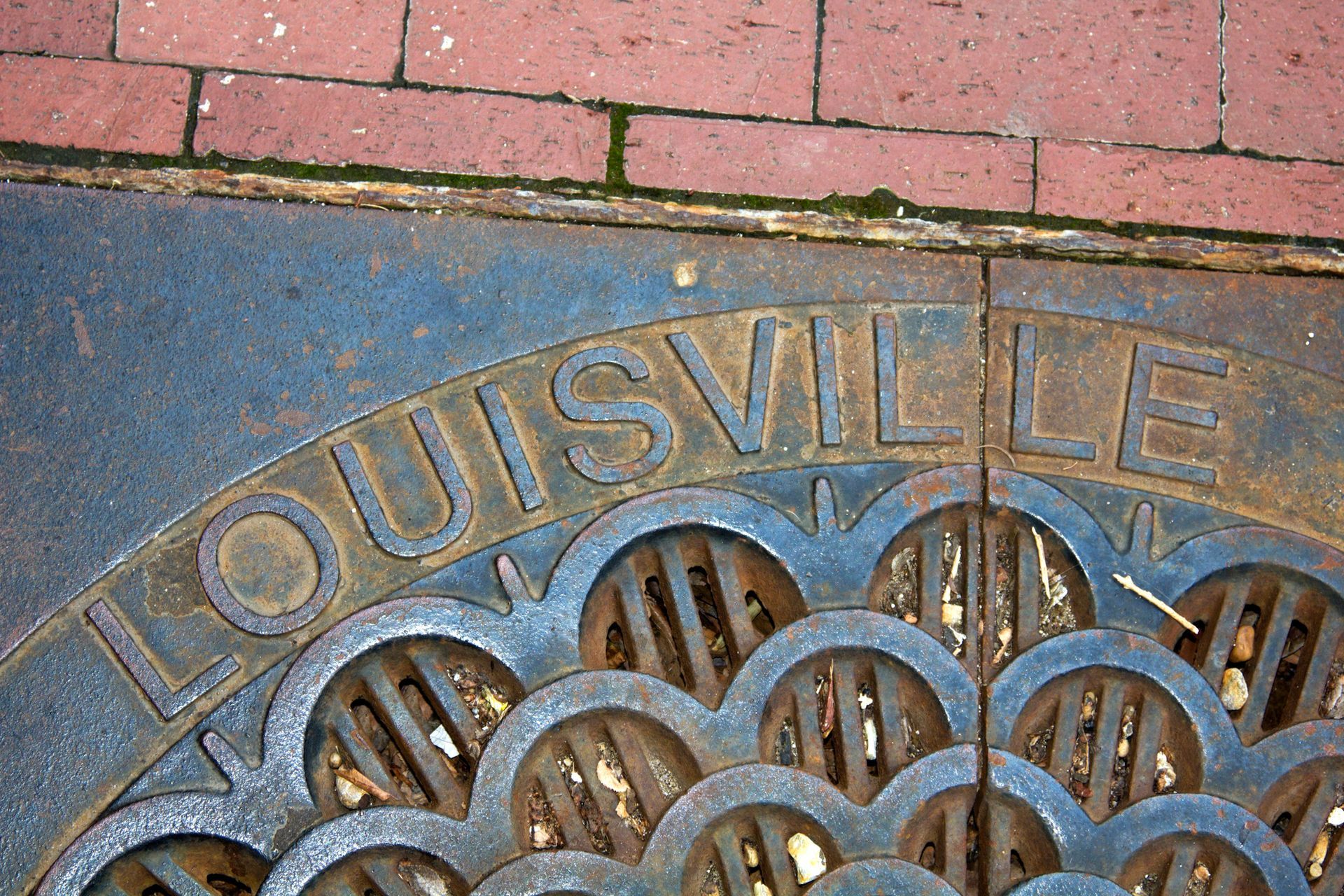 A Local's Guide to Walking Distillery Tours in Downtown Louisville