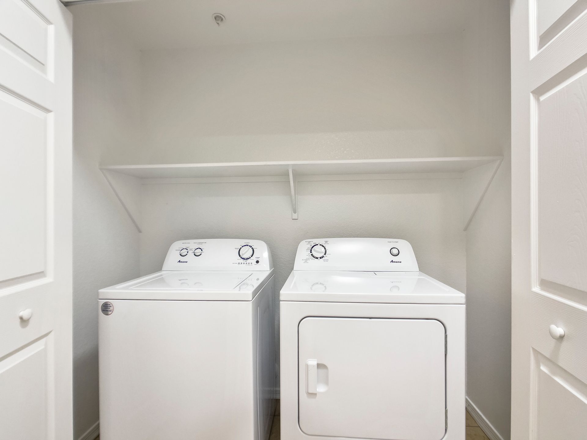 Fringe 61st - Laundry