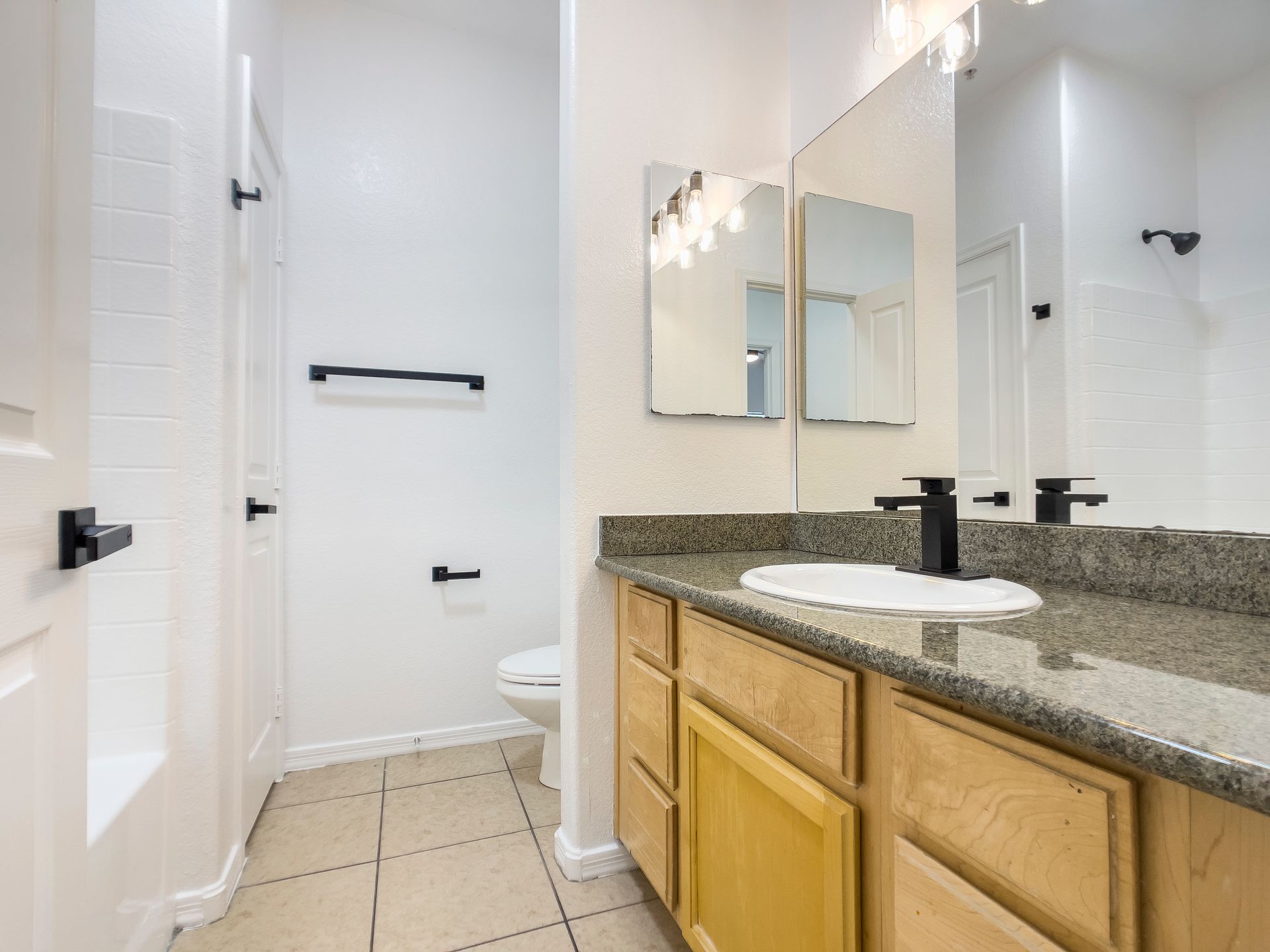 Fringe 61st - Bathroom sink