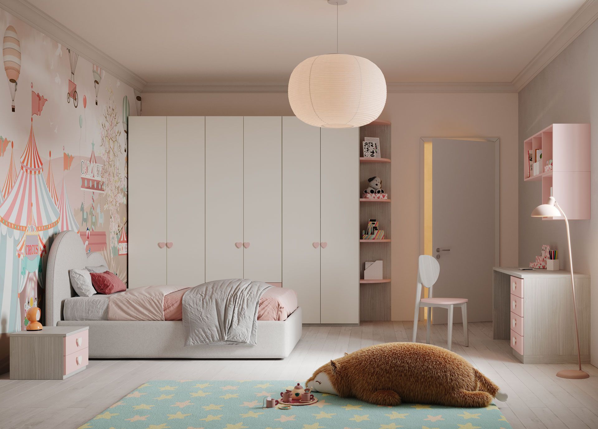 Cameretta per bambini con letto, armadio, scrivania e carta da parati fantasiosa. Decorazioni rosa e bianche.