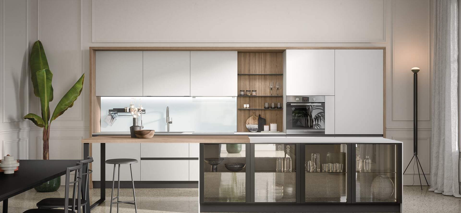 Cucina moderna con mobili bianchi, dettagli in legno e un'isola centrale con vetrine in vetro.
