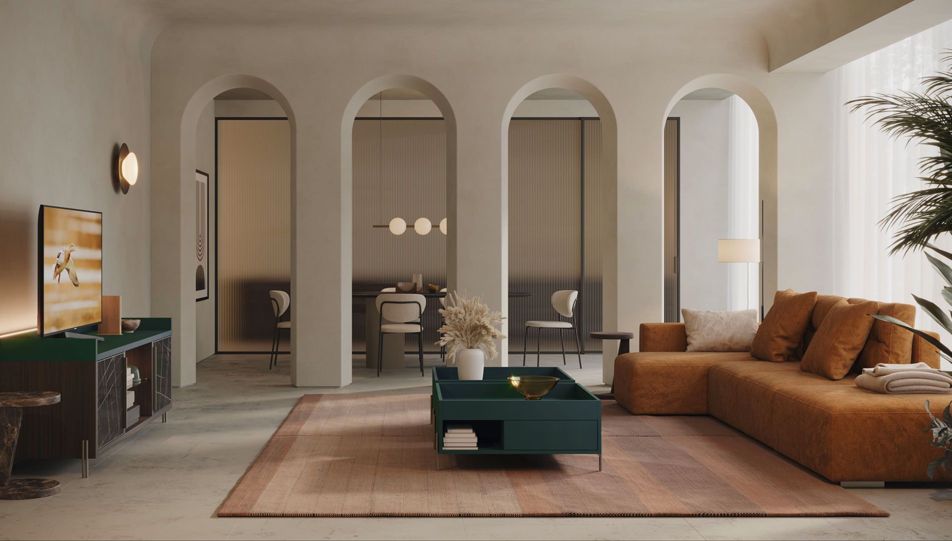 Soggiorno con porte ad arco, divano arancione, tavolino da caffè verde acqua e tappeto.