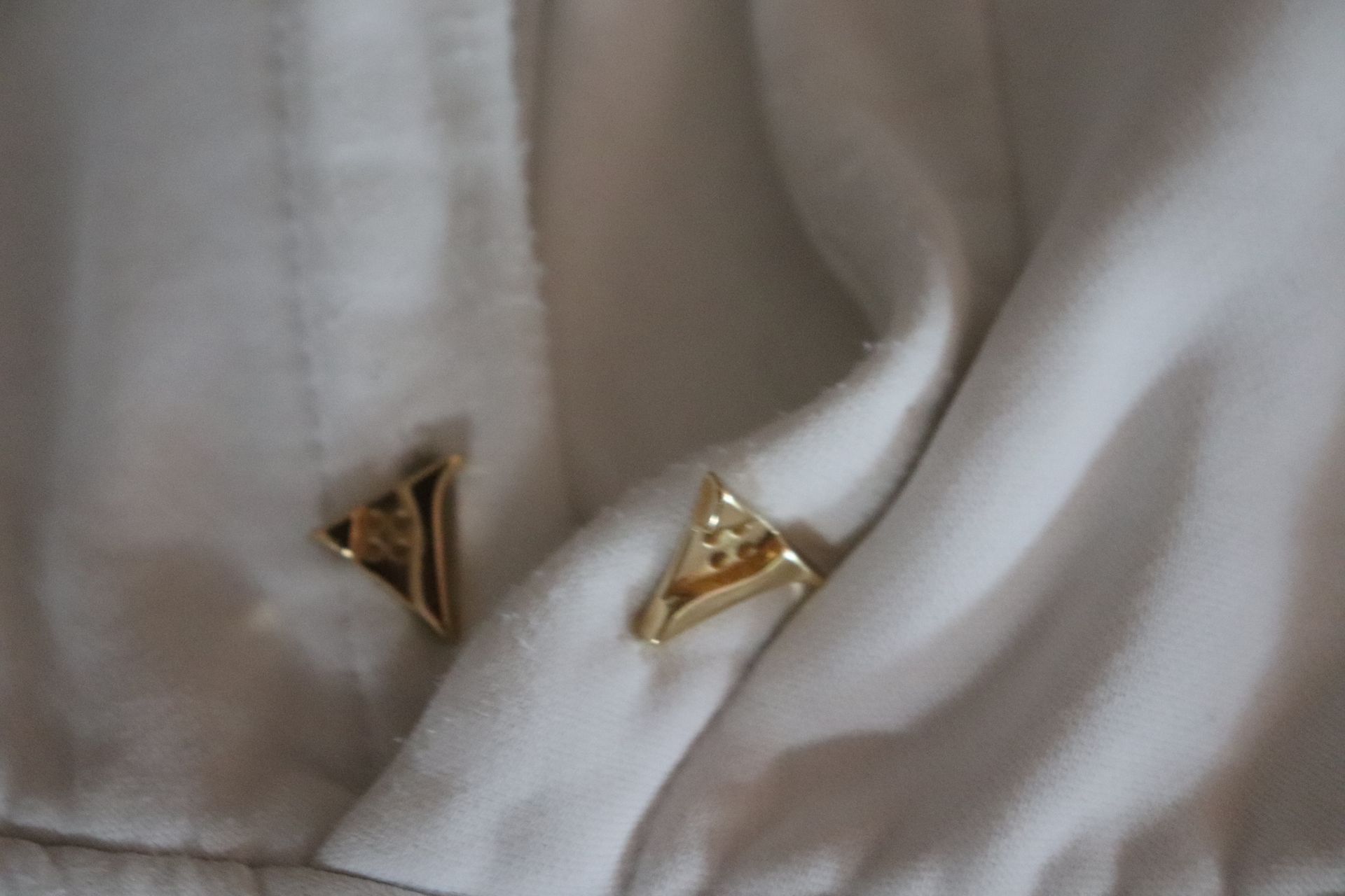 Luxury Hoodies | Vena Vici Premium Streetwear``
**Meta Description:**  
``Discover Vena Vici’s collection of luxury hoodies crafted from premium fabrics like Egyptian and Supima cotton. Timeless streetwear with elevated comfort and style.``
---
Let me know if you'd like variations for:
- A specific **hoodie product**
- **Men’s vs. Women’s hoodies**
- A **limited edition drop**
- Or to emphasize **Australian-made** or **Italian-crafted** details.
