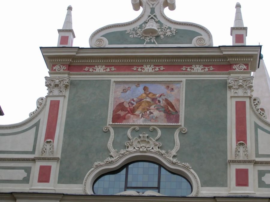 ristrutturazione edilizia facciata chiesa