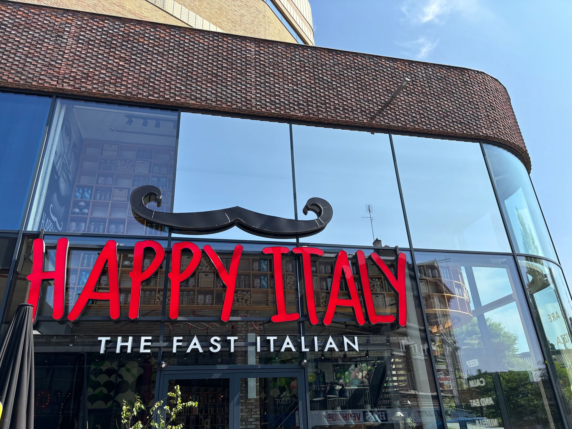 Warmtewerende raamfolie bij Happy Italy te Arnhem