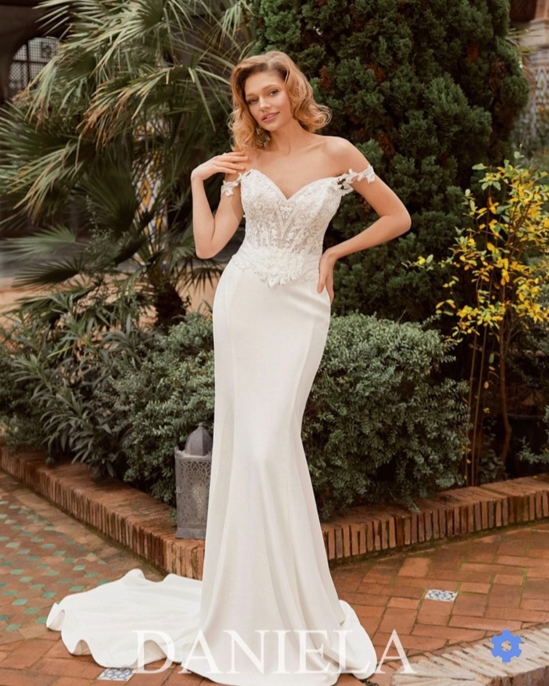 Monica Loretti wedding dress