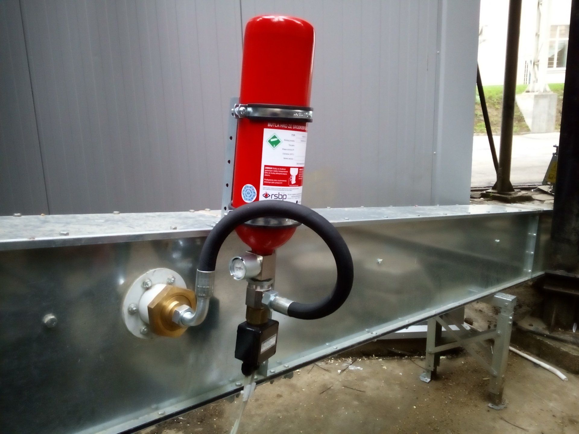 Aufbau Löschmittelsperre Produktion
