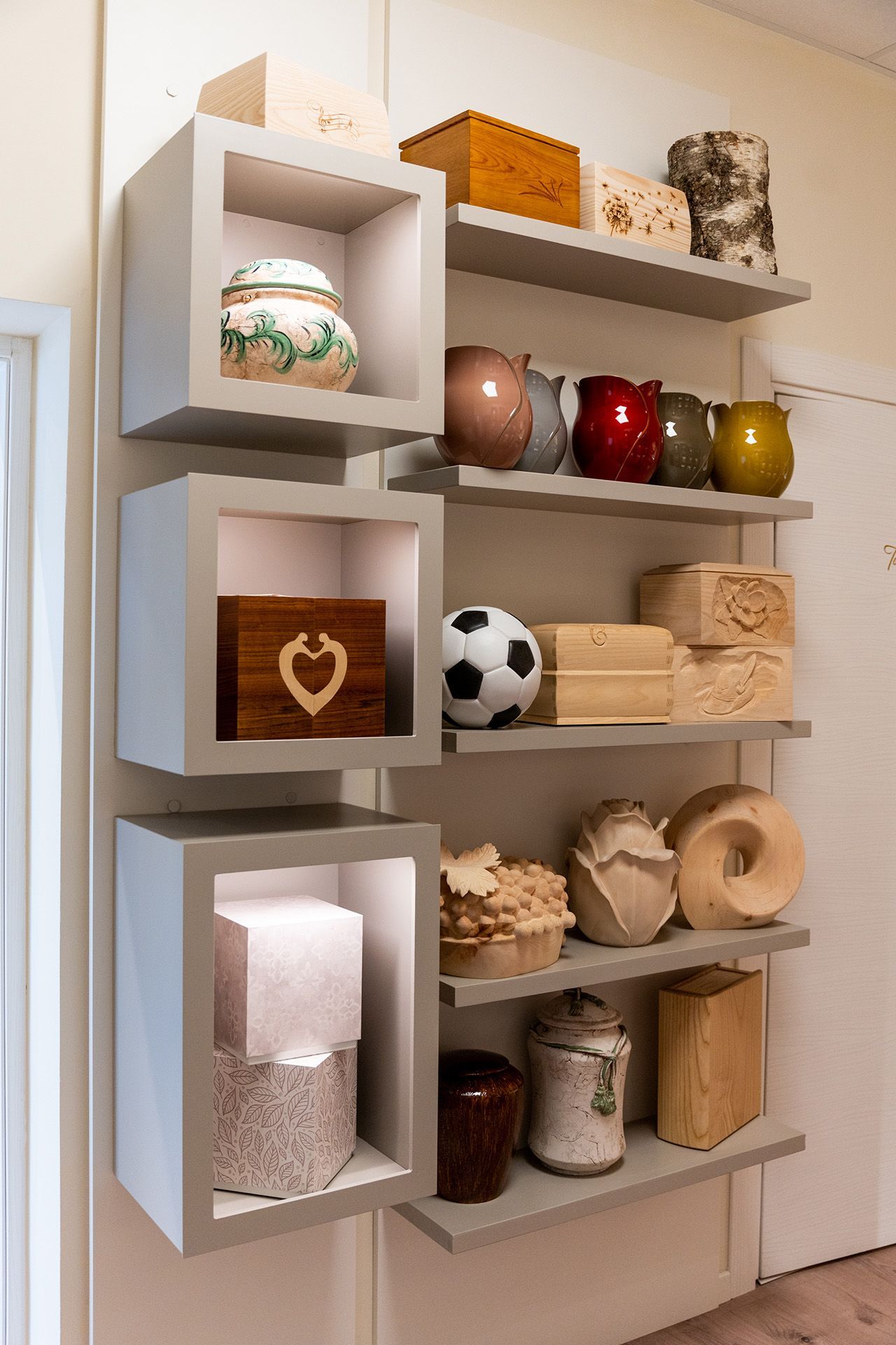 vendita urne delle onoranze funebri a Venezia