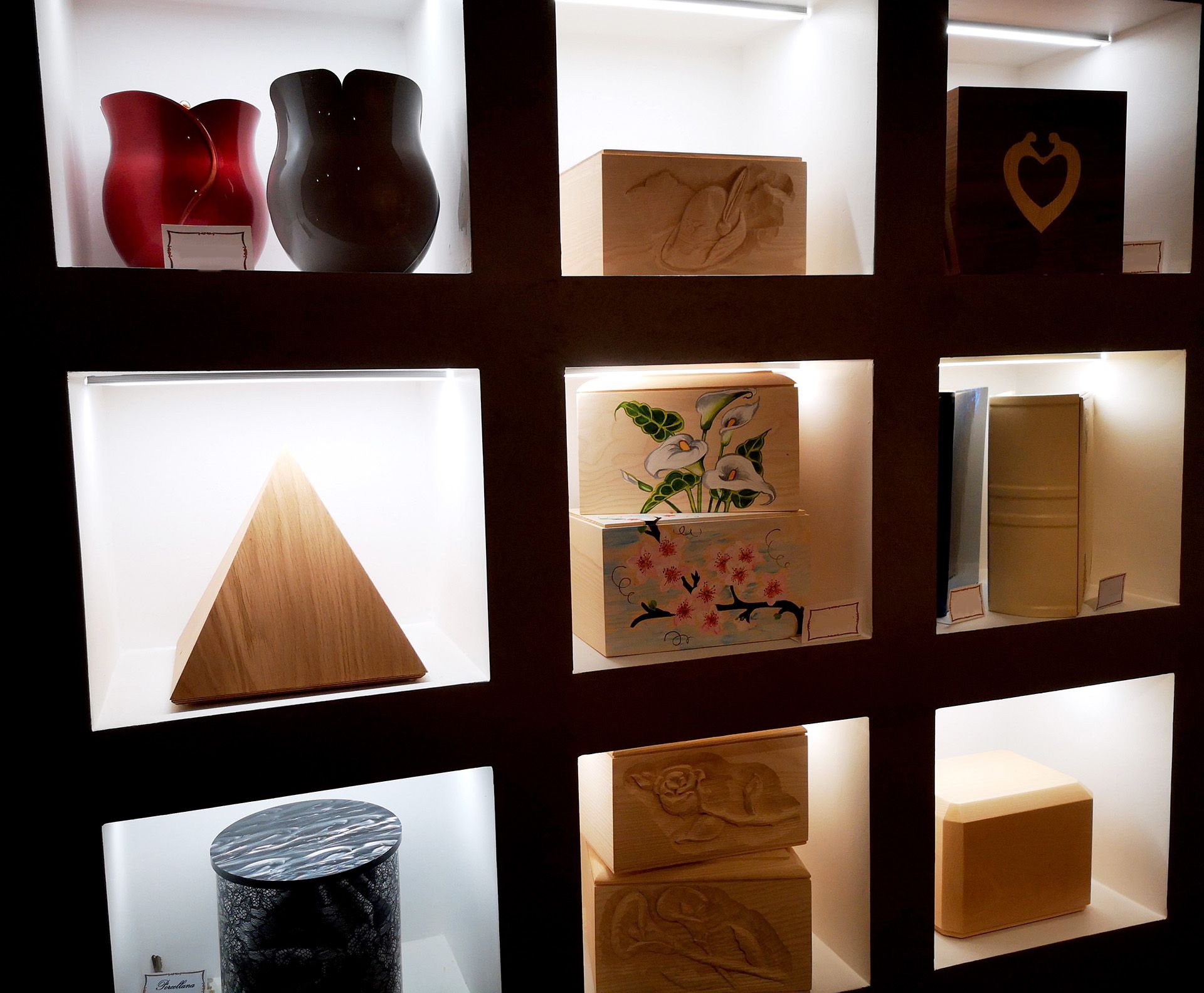 articoli funebri casa funeraria pertile