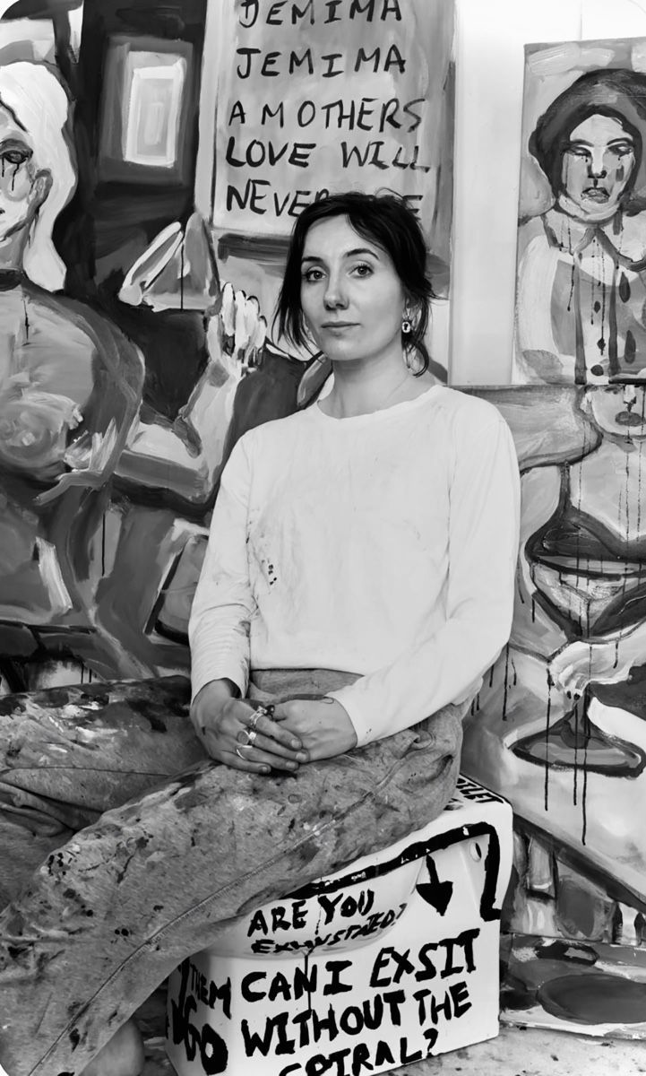 Jemima Sara in the studio black and white