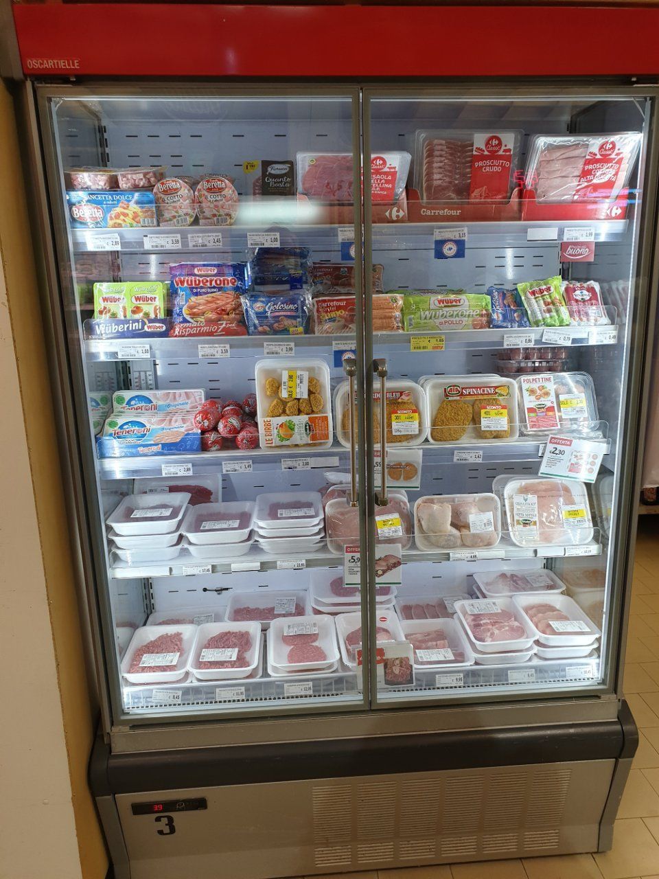 frigorifero con surgelati