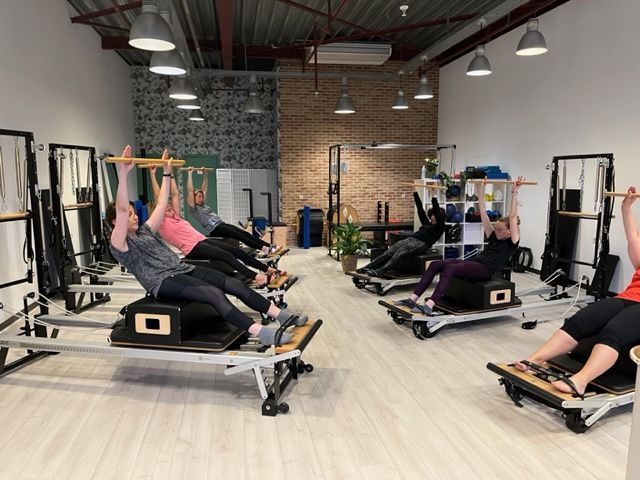 STOTT PILATES: Weight Loss Circuit Training with Props, Level 1