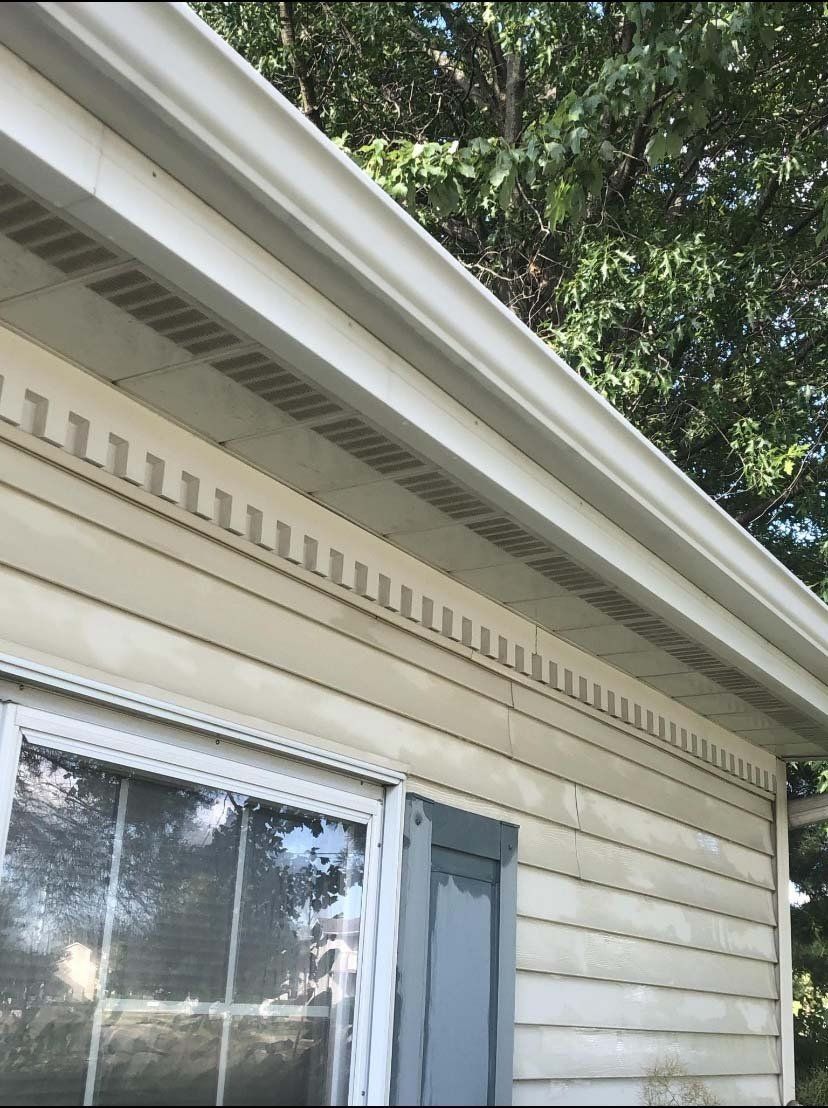 After Cleaning The White Gutter — Springfield, IL — Midwest Power/Soft Washing