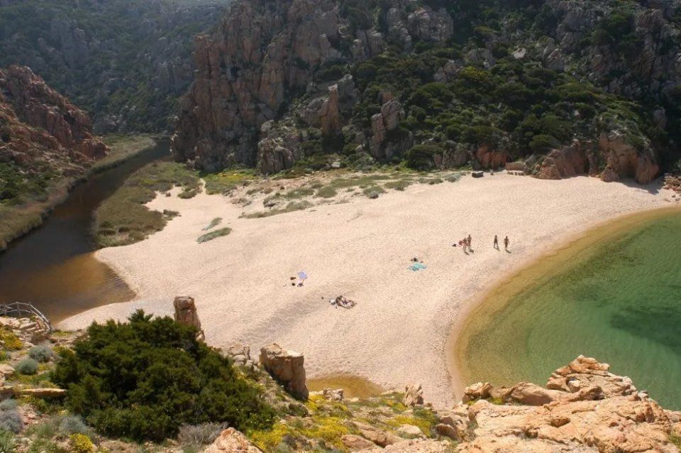 Spiaggia di sabbia bianca