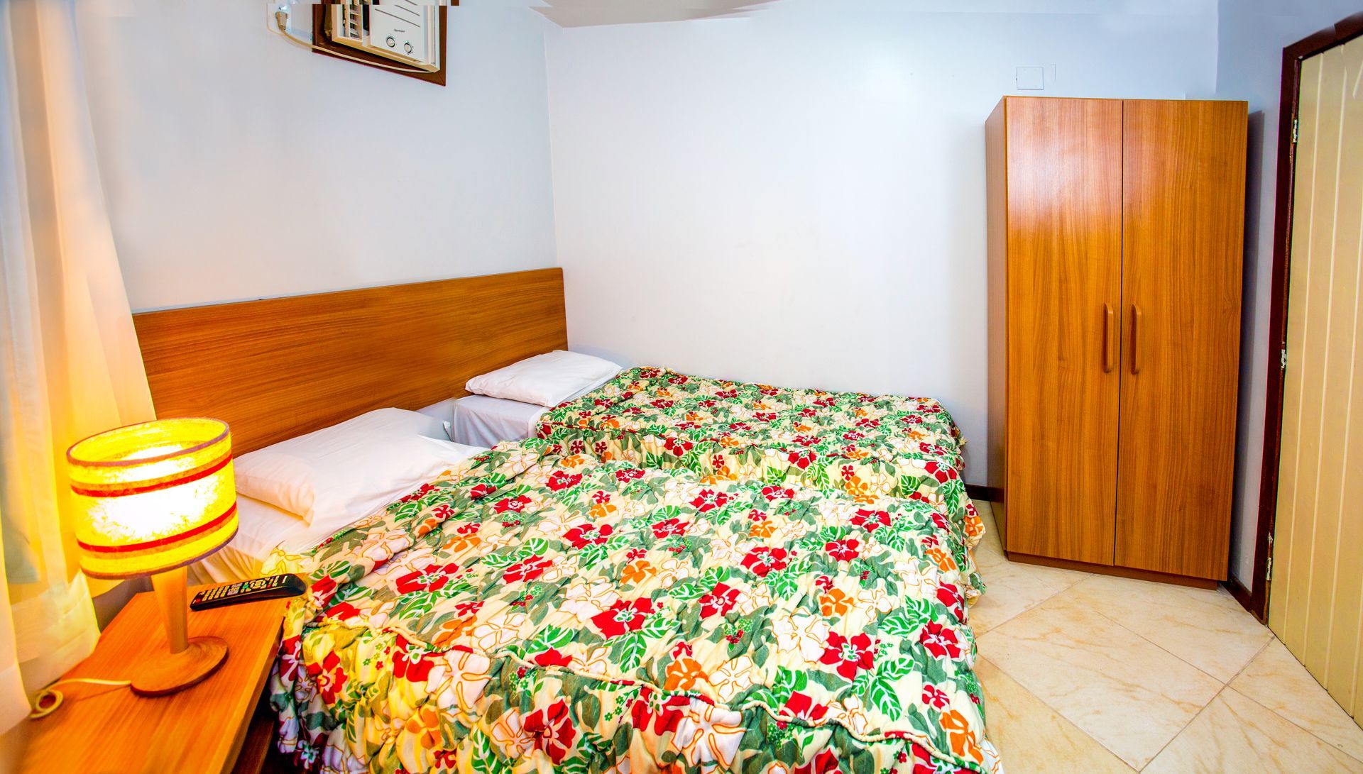 Quarto Hotel Girassol