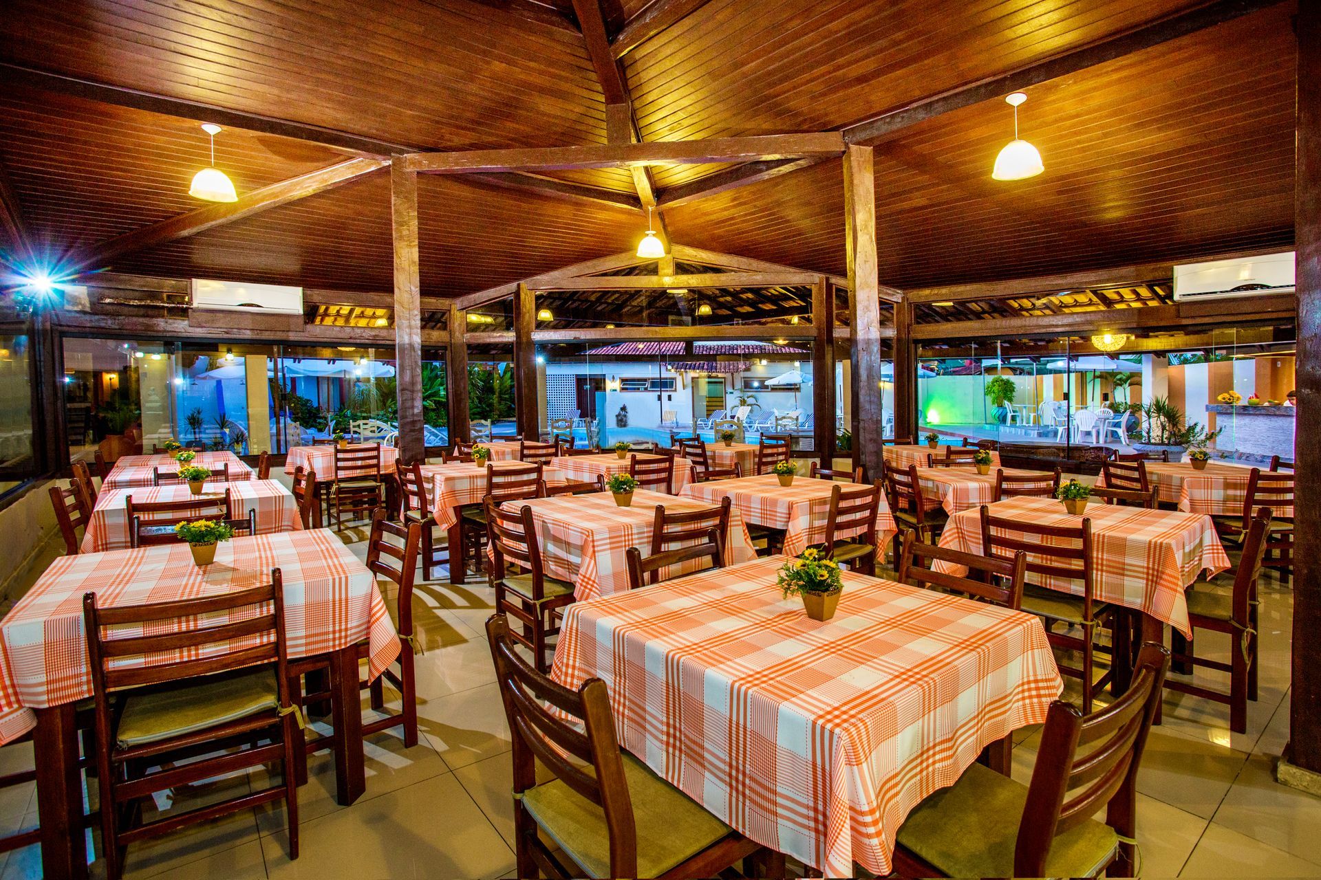 Restaurante Hotel  Girassol 