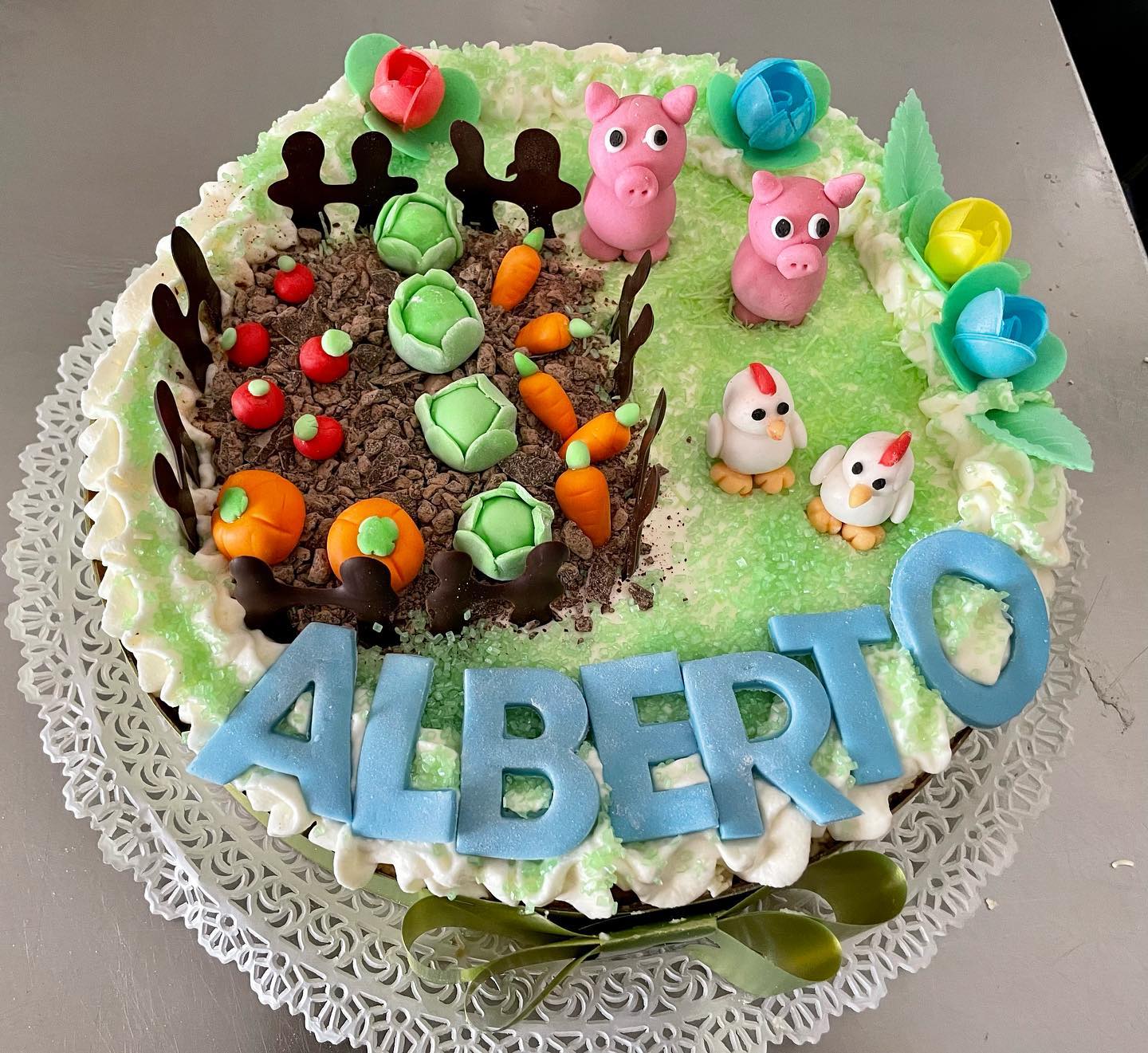 torta a tema fattoria