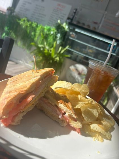 lunch near me