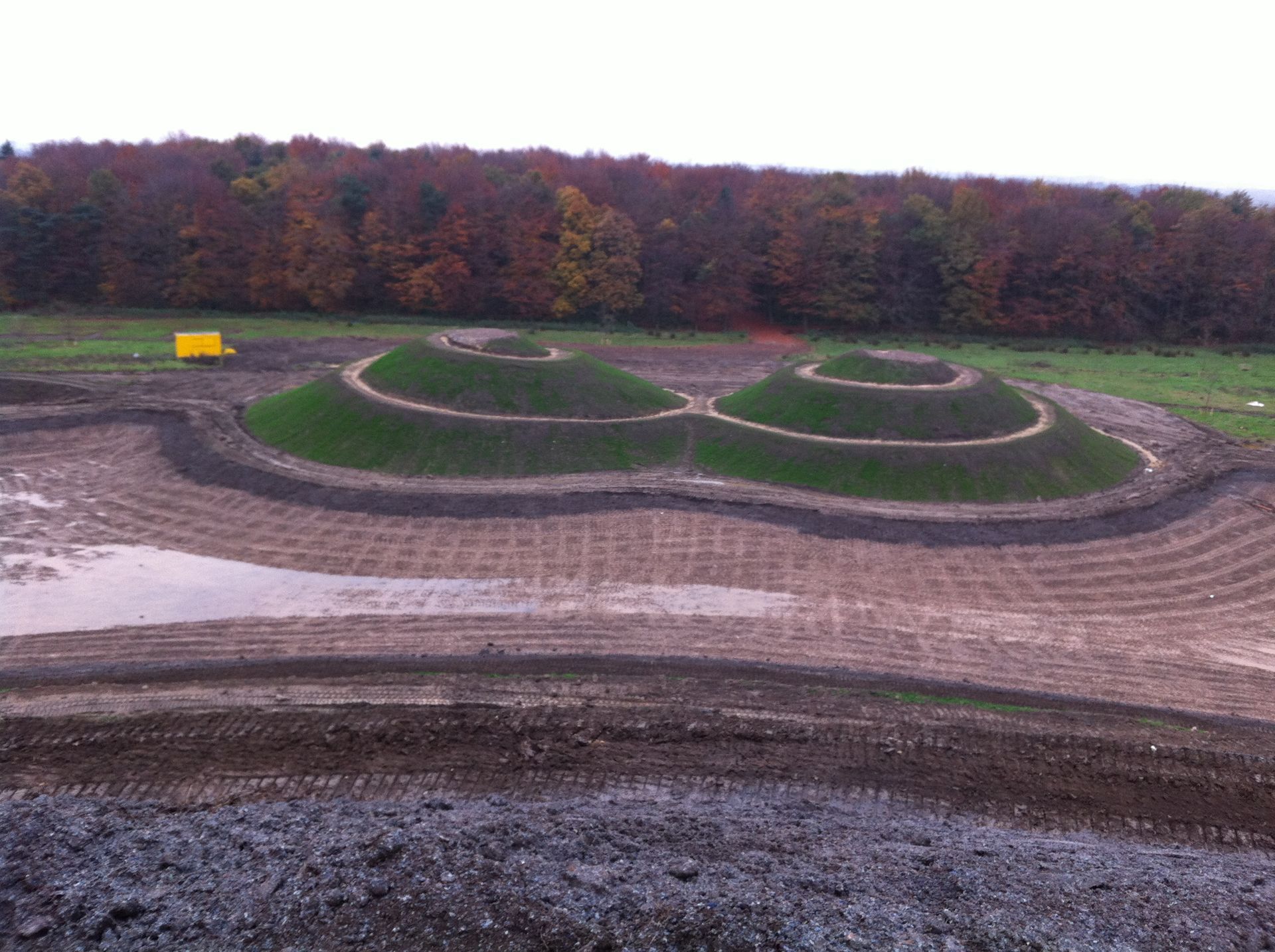 Specialist heavy plant for challenging terrain