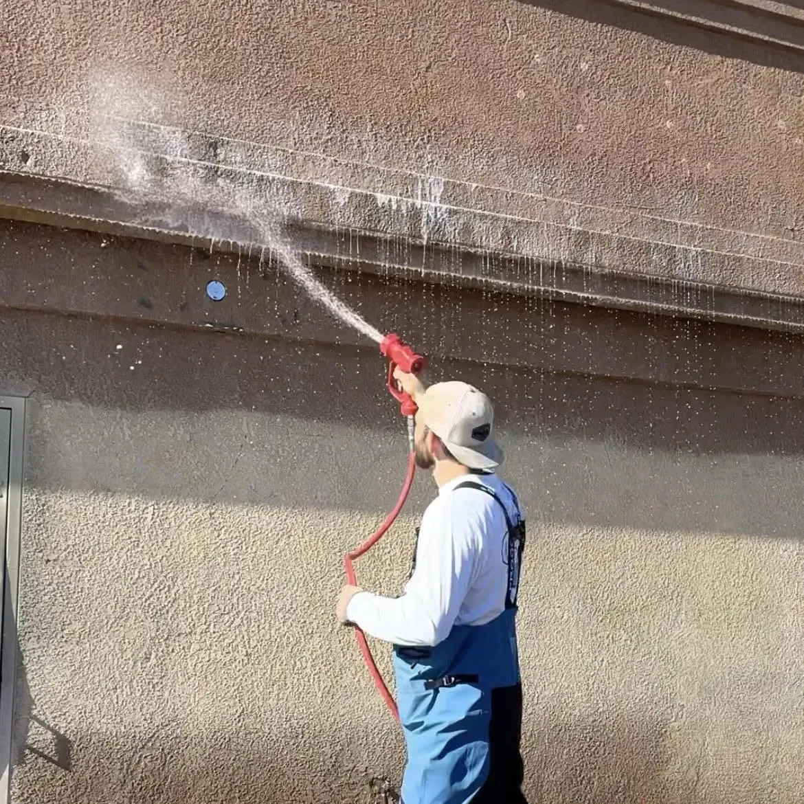 A before and after photo of a hallway between two buildings.